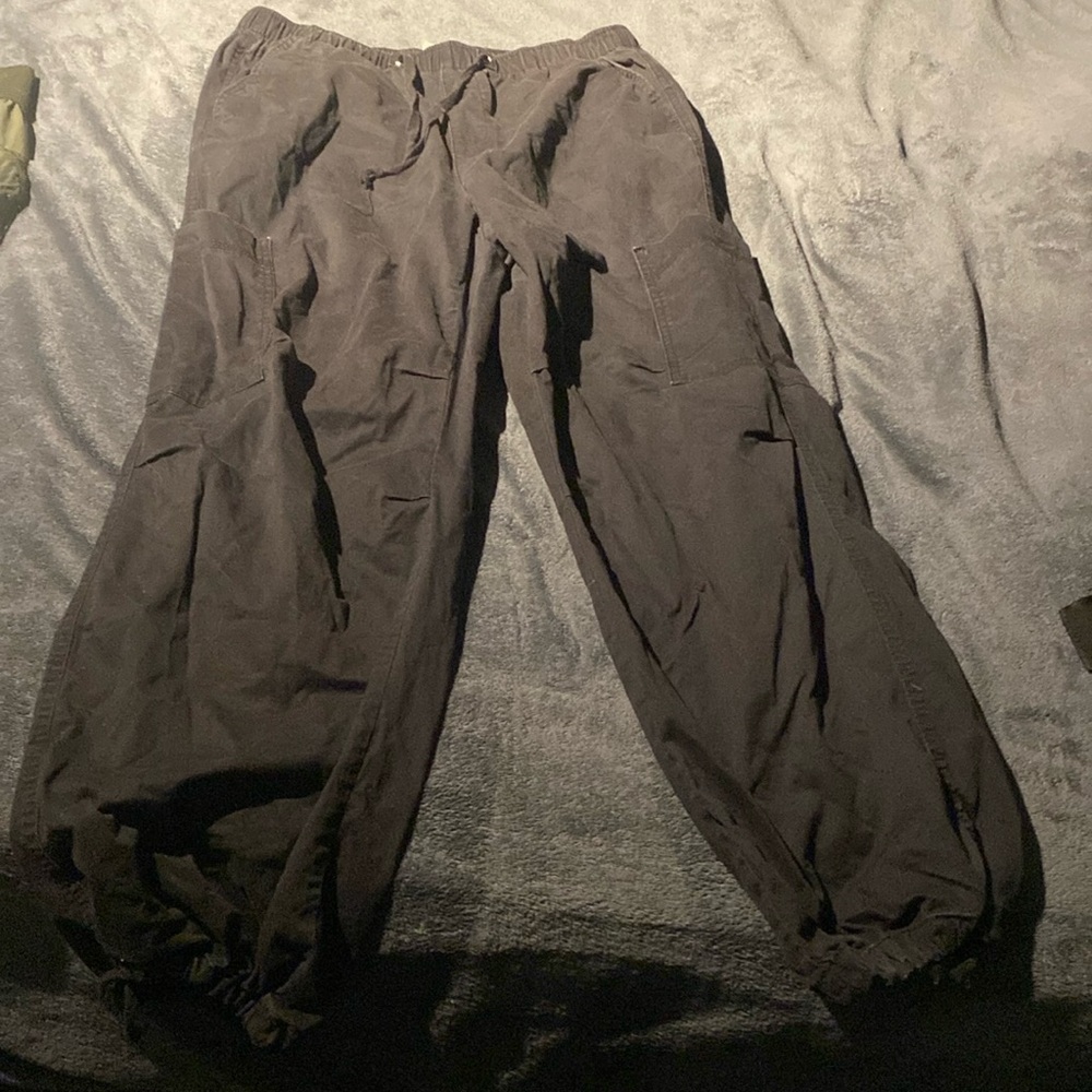 Black cargo pants